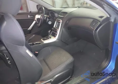 2010 Hyundai Genesis 2.0T z USA, uszkodzony, nr VIN KMHHT6KDXAU005130